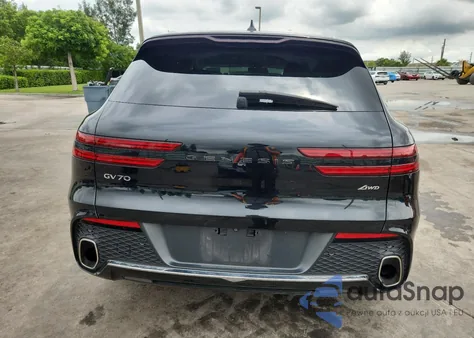 2023 Genesis Gv70 Base from USA, damaged, VIN KMUMADTB7PU132997